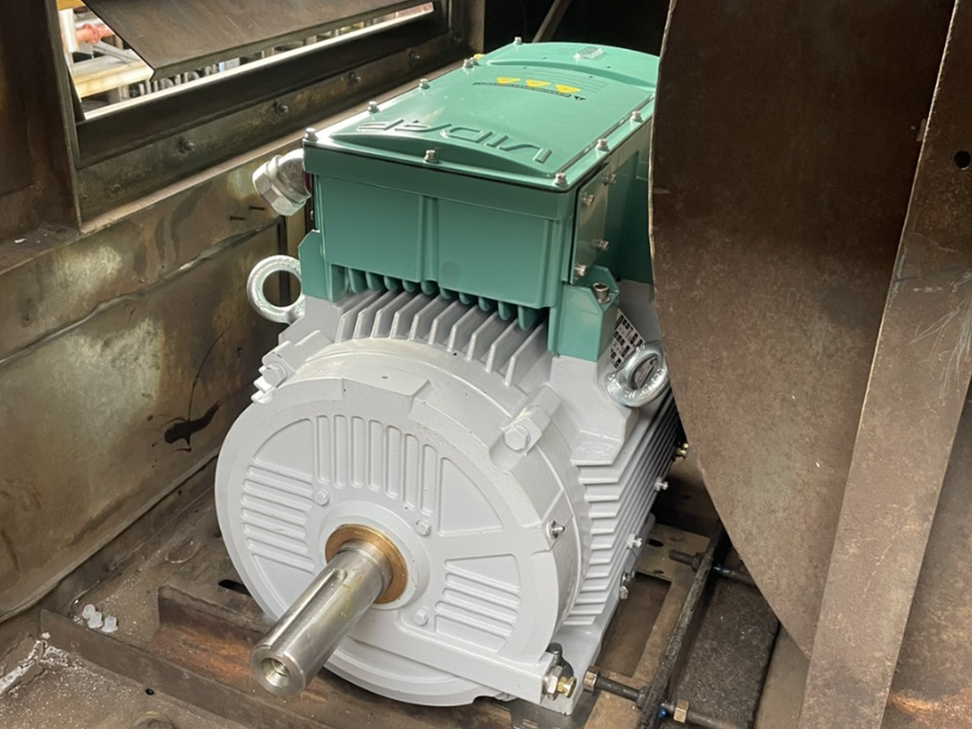 Canadian Refinery Saves